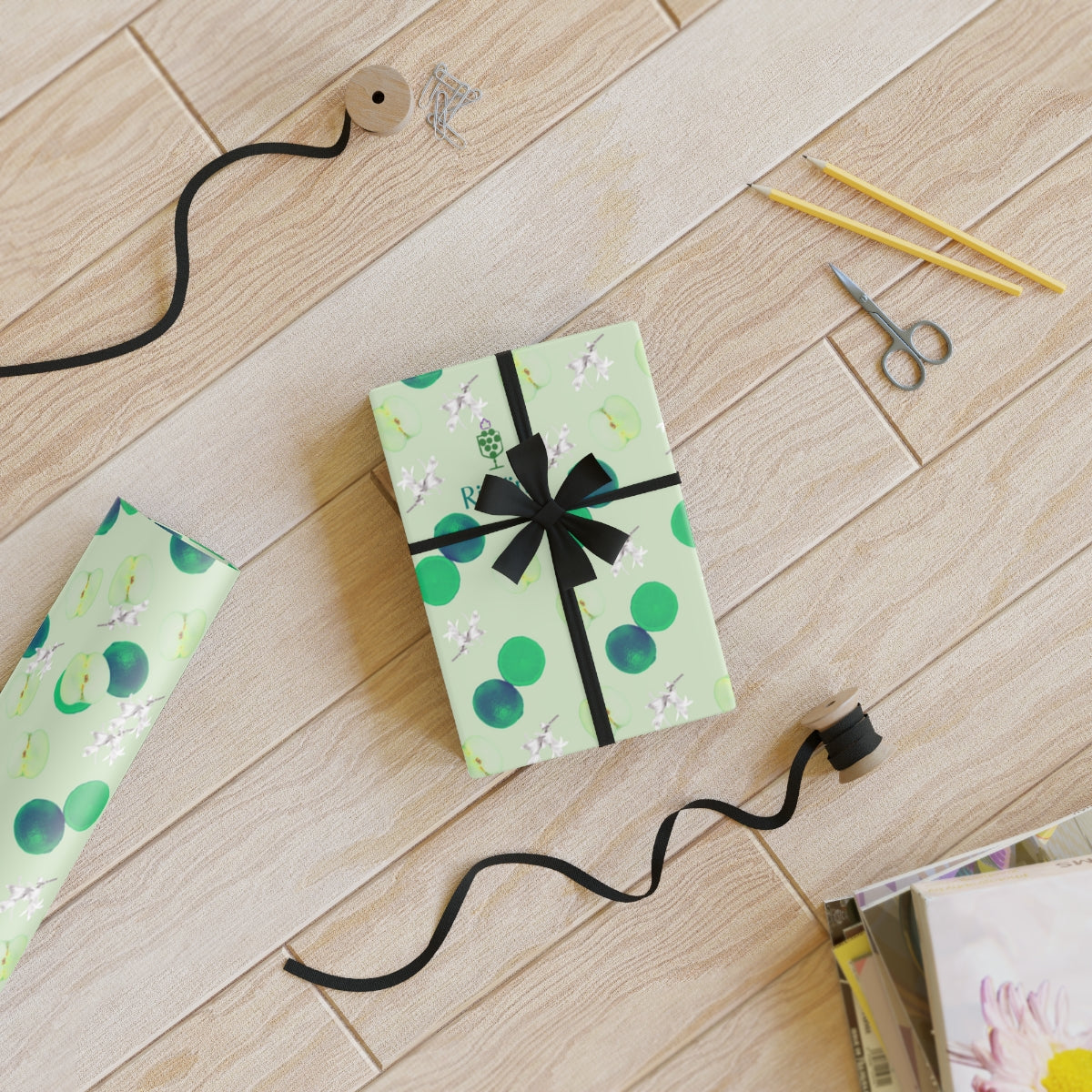 Riesling Gift Wrapping Paper Rolls, 1pc